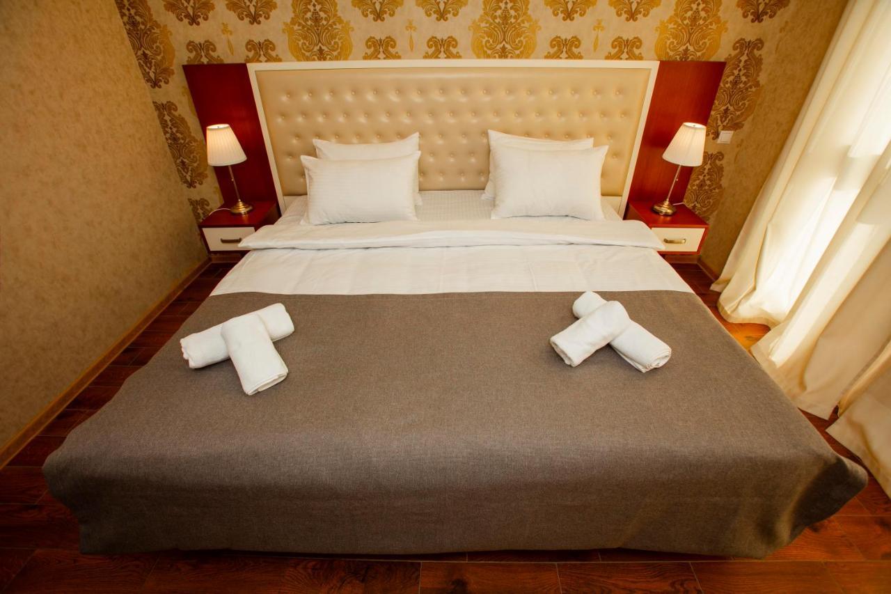 Holiday Lux Tower Batumi Kültér fotó